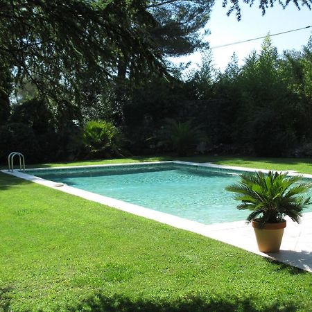 Le Clos Des Canebiers Bed and Breakfast Γκρας Εξωτερικό φωτογραφία