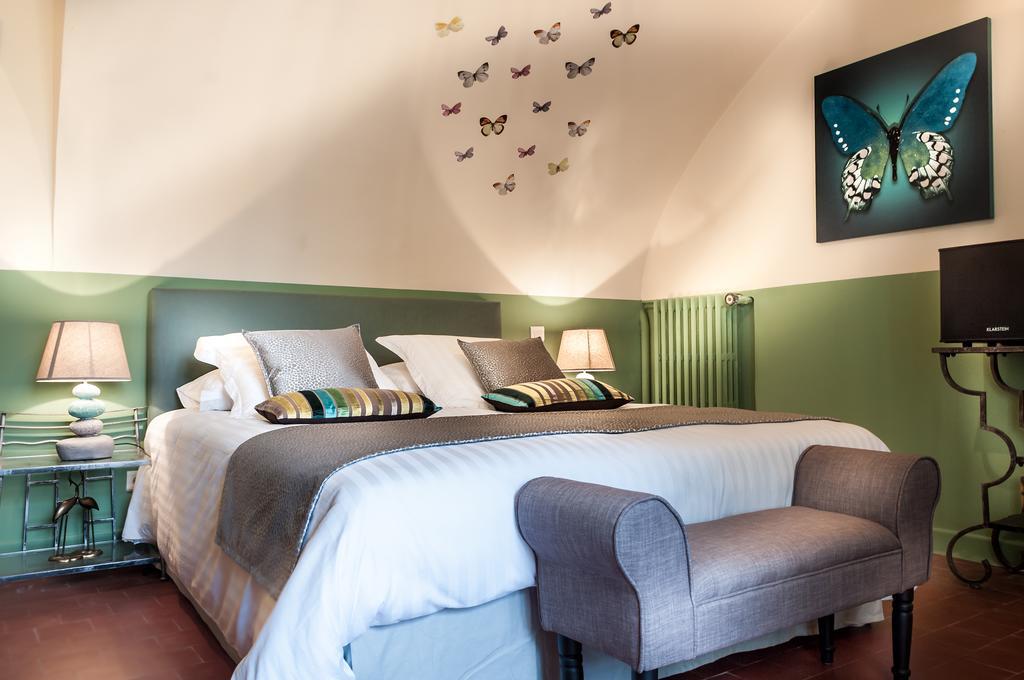 Le Clos Des Canebiers Bed and Breakfast Γκρας Δωμάτιο φωτογραφία